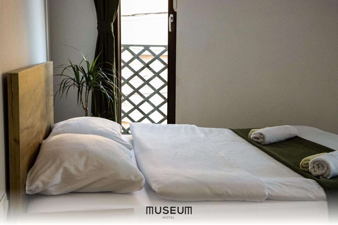 Museum Hotel Приштина Экстерьер фото